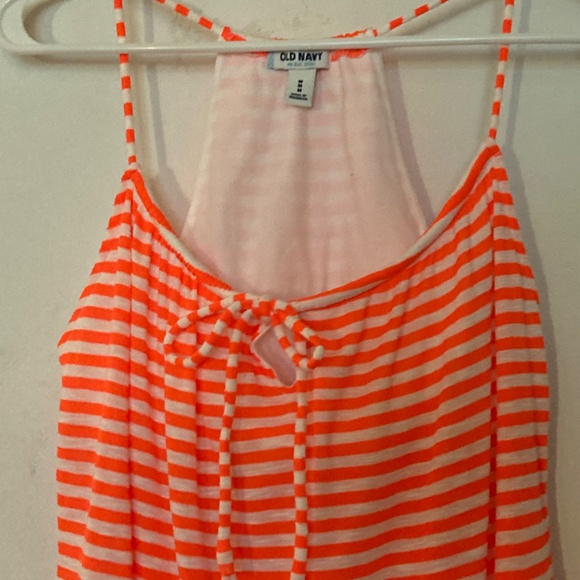 Old Navy 4-pk bundle Tank Tops sz M - Picture 11 of 16